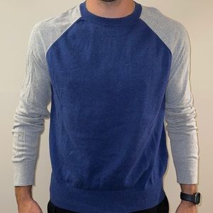 Banana Republic Men’s Sweater Size Large